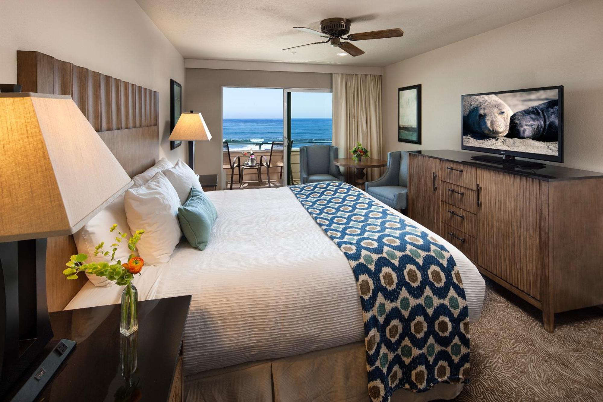 Cambria Landing Inn And Suites Esterno foto