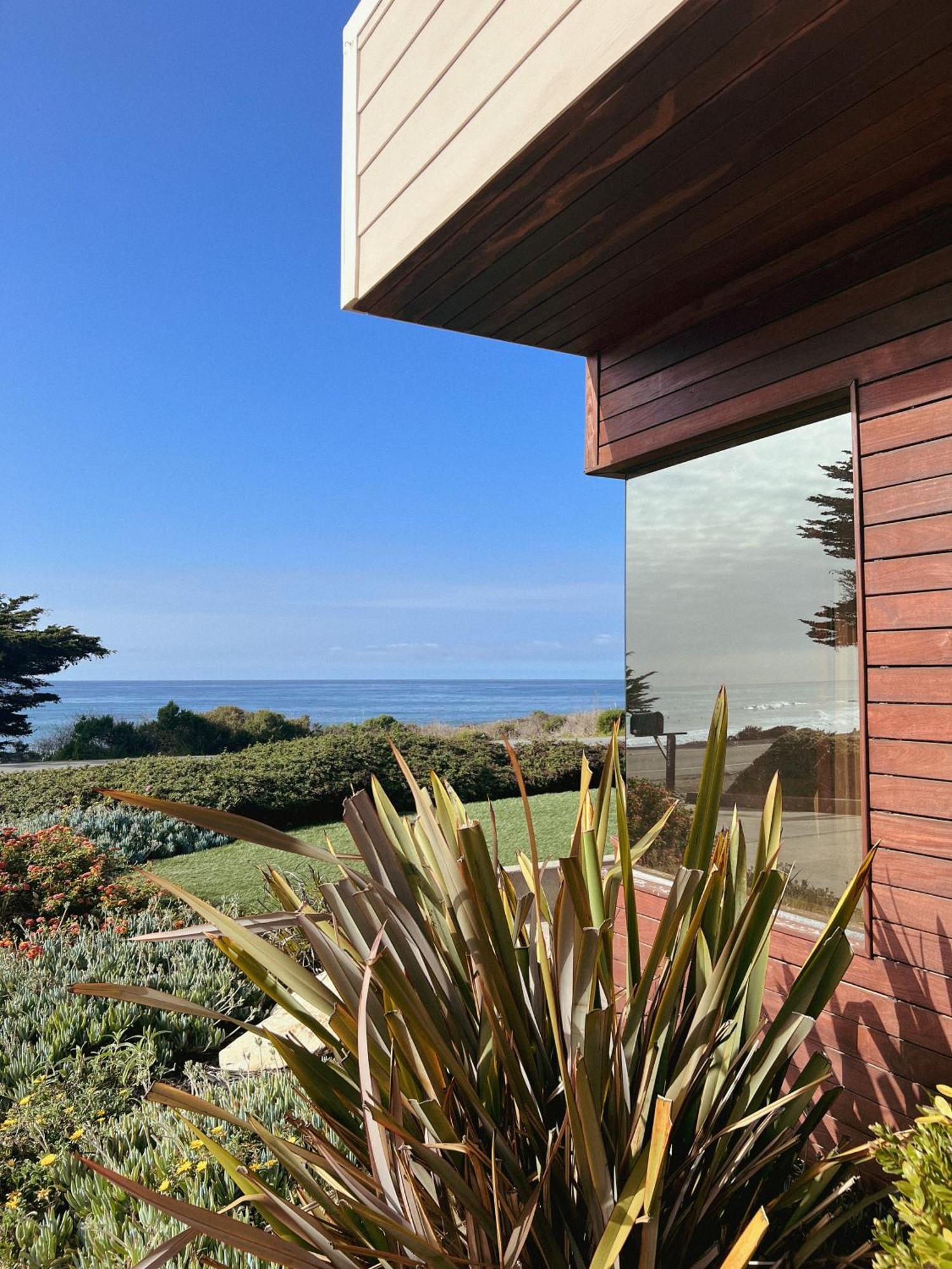 Cambria Landing Inn And Suites Esterno foto