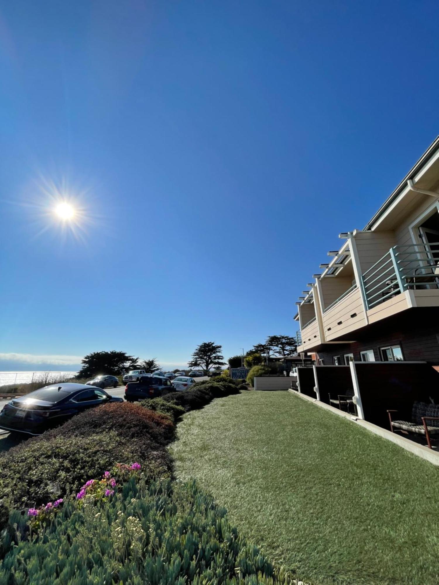 Cambria Landing Inn And Suites Esterno foto