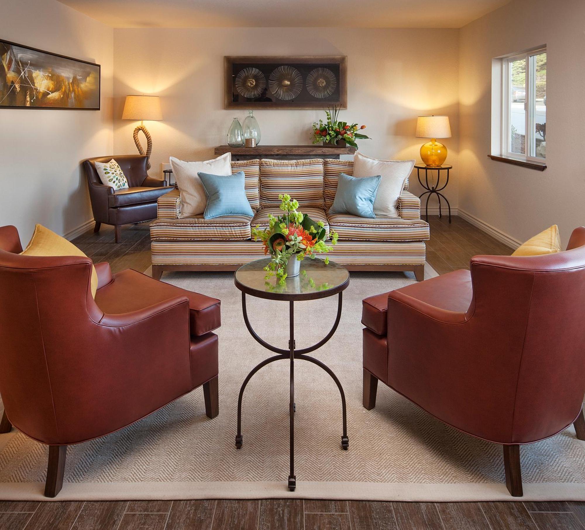 Cambria Landing Inn And Suites Esterno foto